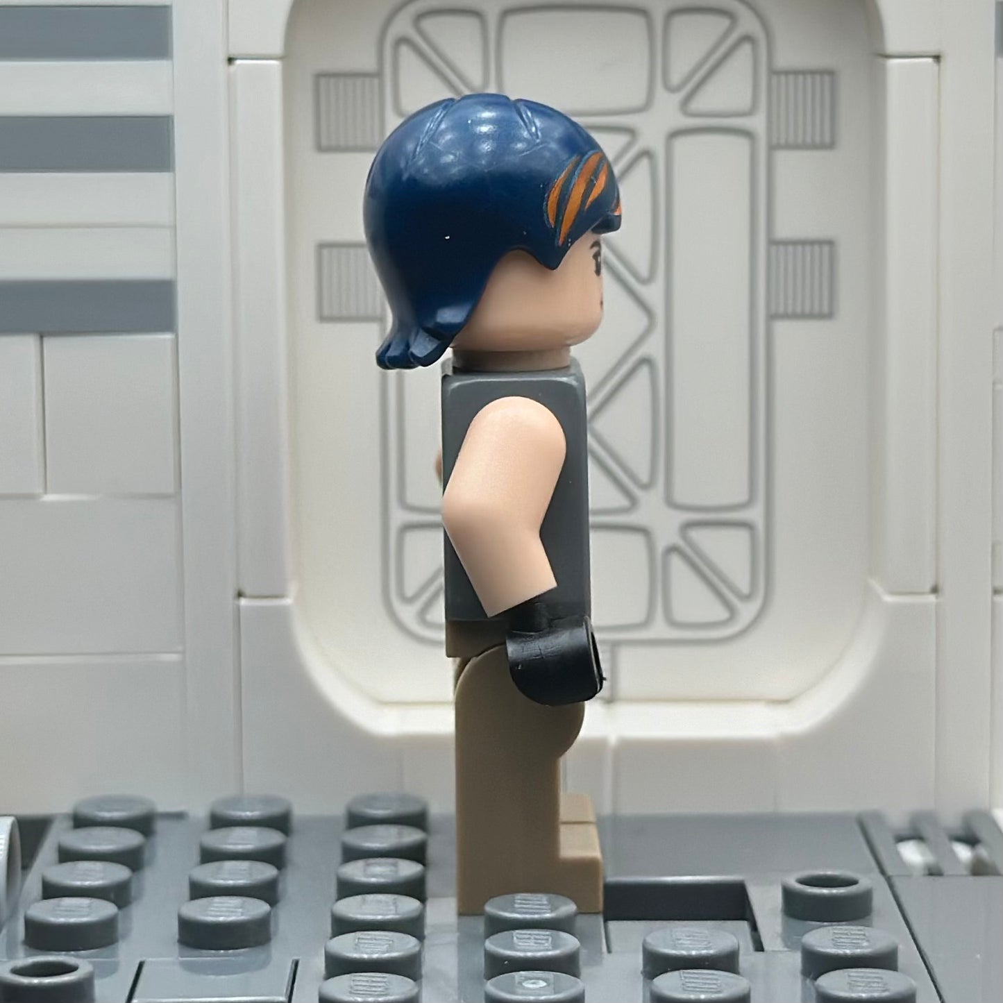 LEGO® Sabine Wren - Dark Blue with Orange Highlights Hair sw0616